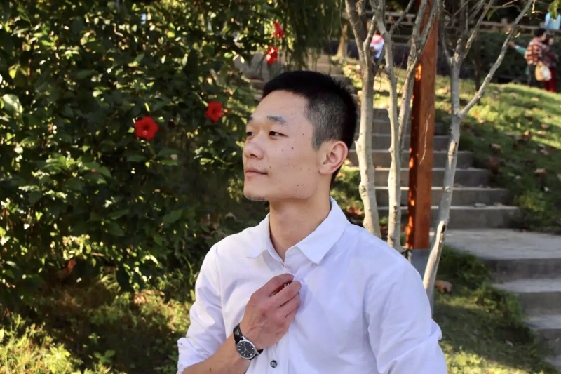 落落大方的第一张照片--宁德中老年相亲网
