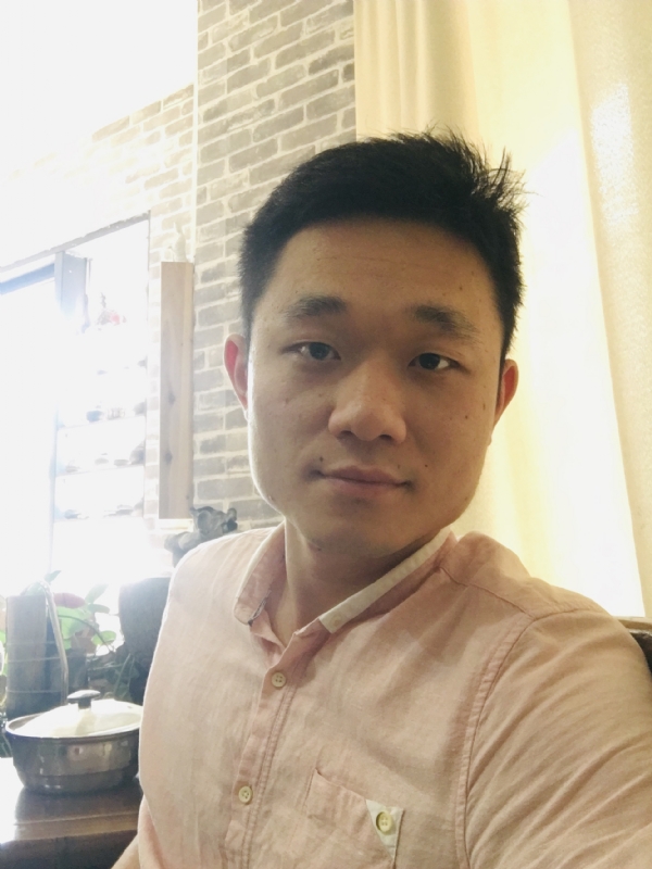 落落大方的第二张照片--宁德中老年相亲网