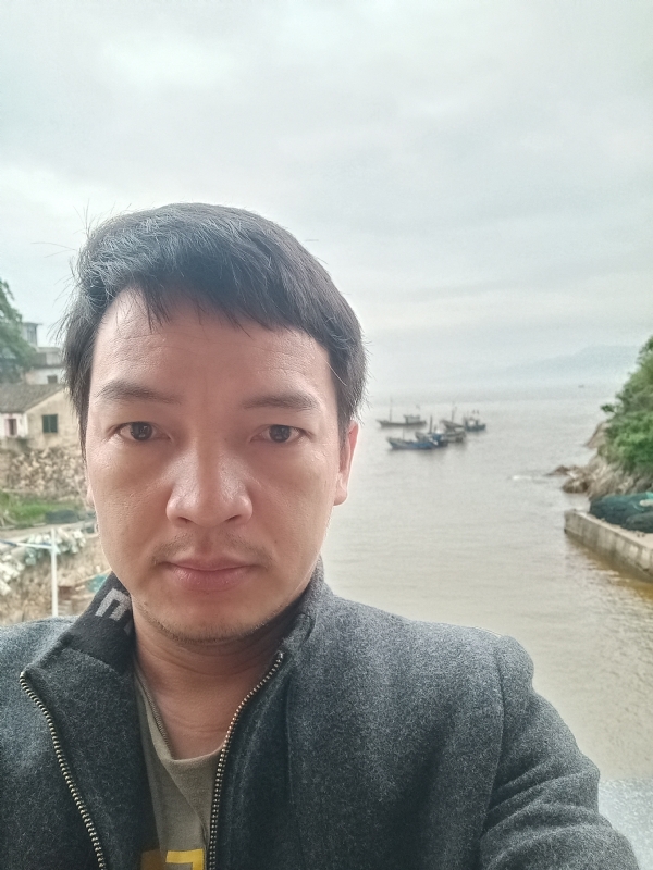 啊亮的第一张照片--宁德中老年相亲网